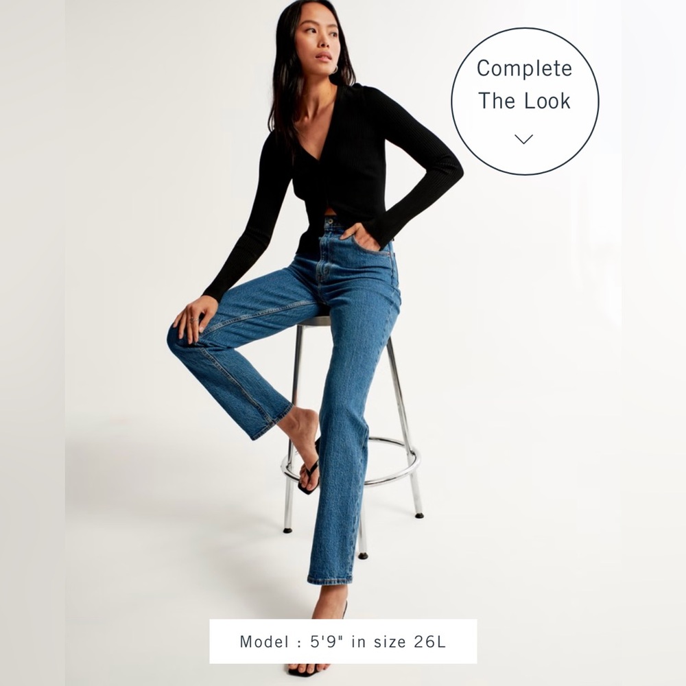 Abercrombie Ultra High Rise 90s Straight Jean
